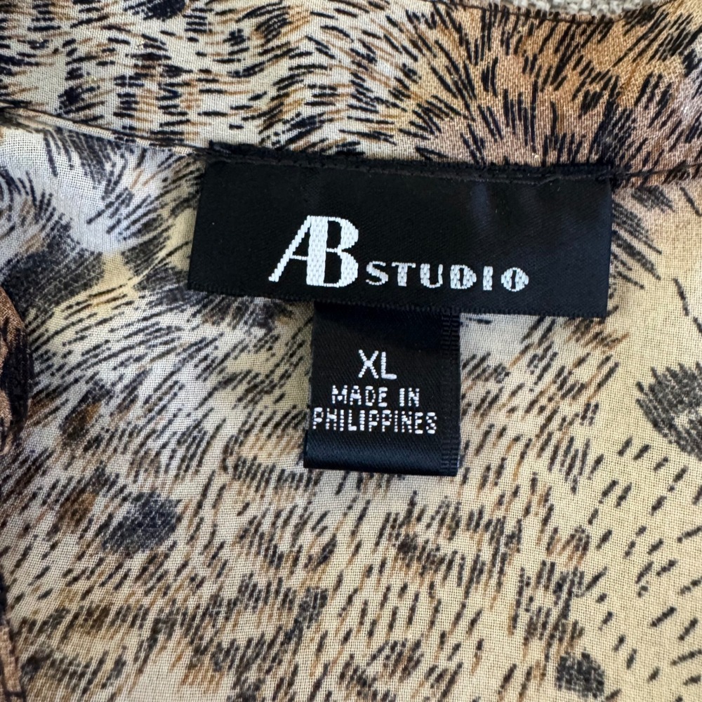 Y2K AB Studio Womens XL Leopard Print Ruffle V-Neck Blouse Metallic Gold Accents - Picture 2 of 10